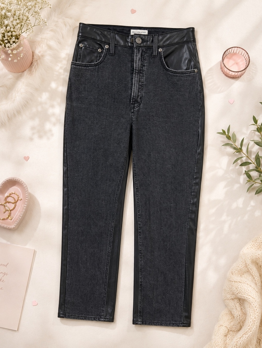 Abercrombie & Fitch Ankle Straight Ultra High Rise Black Leather Detail Jeans 26